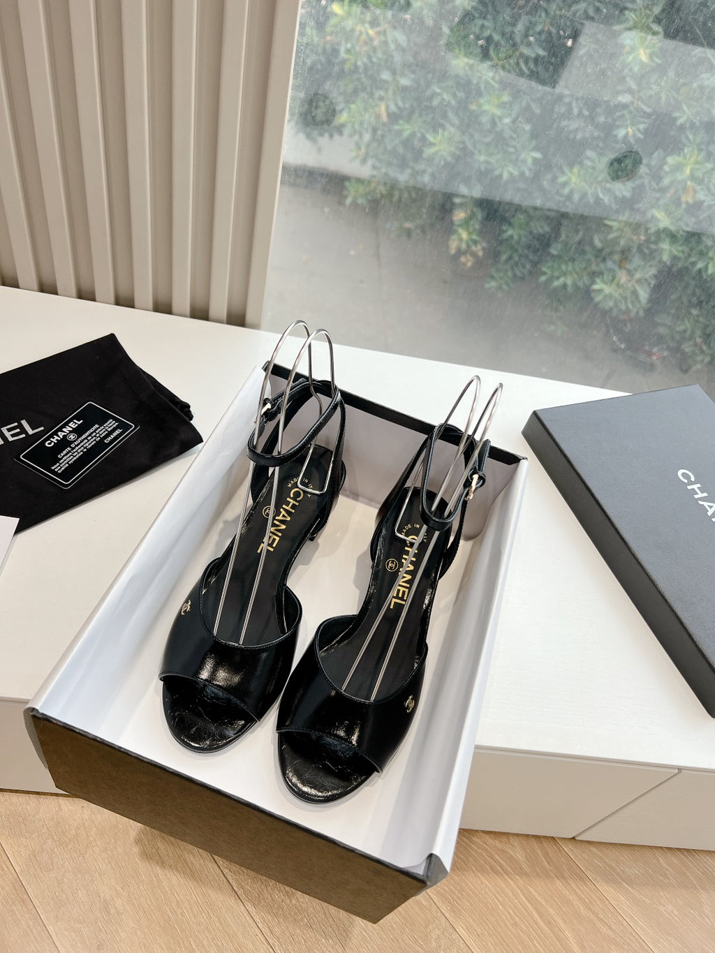 Chane1 top fashion classic low heel sandals 0724030824