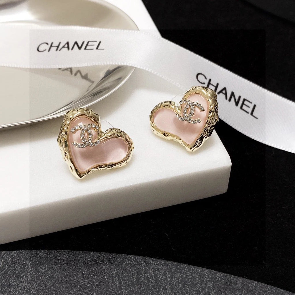 Versatile Fashion Classic Peach Heart Double C Earrings 1024071527
