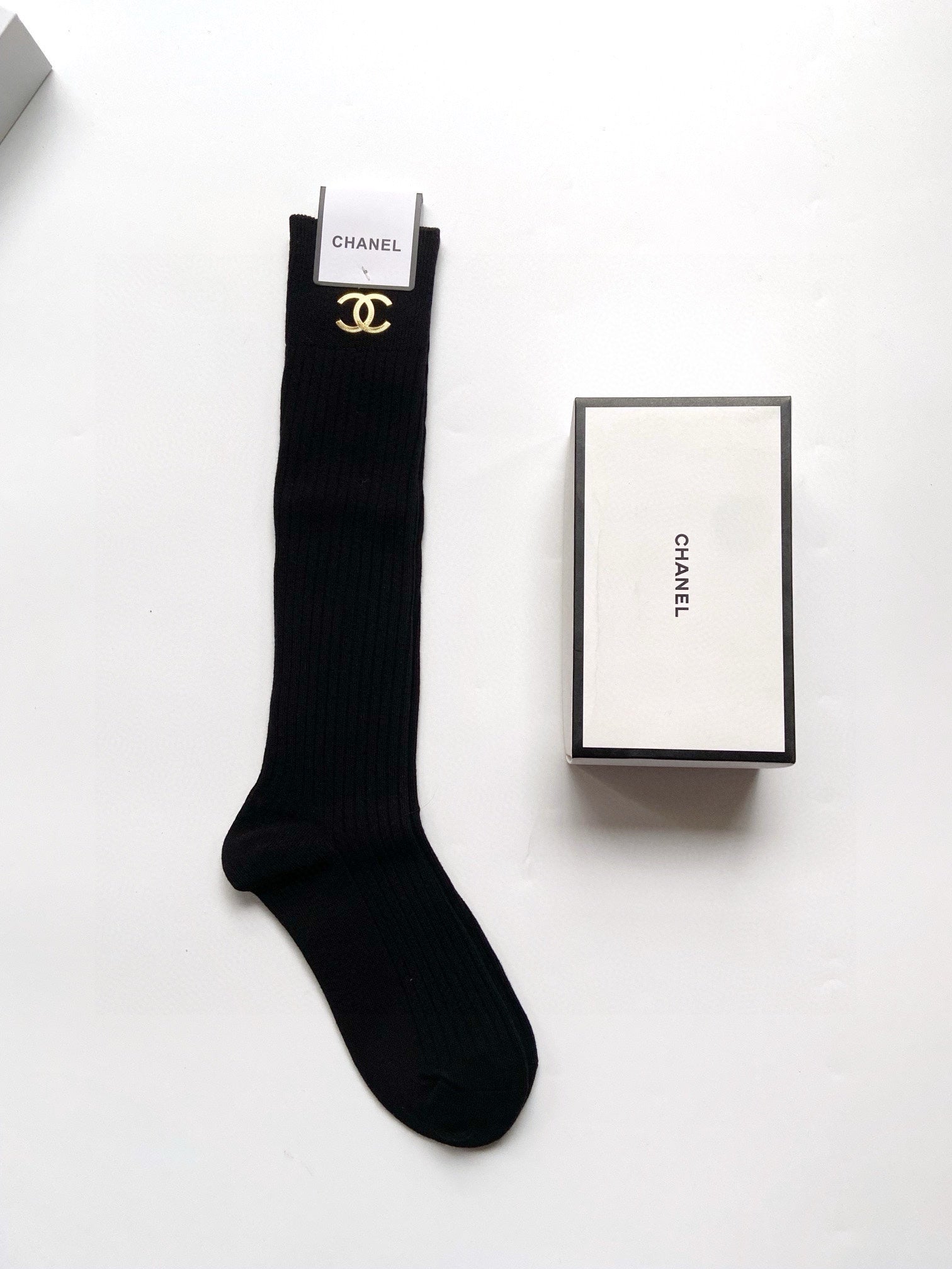 Classic double C letter logo pure cotton stockings calf socks 0724050906