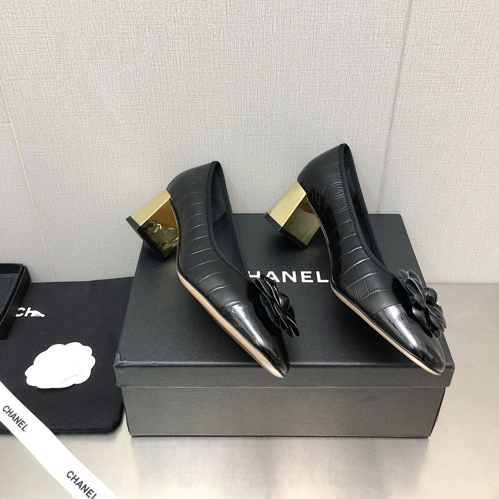 -low-heeled slip-on sandals XC07062911
