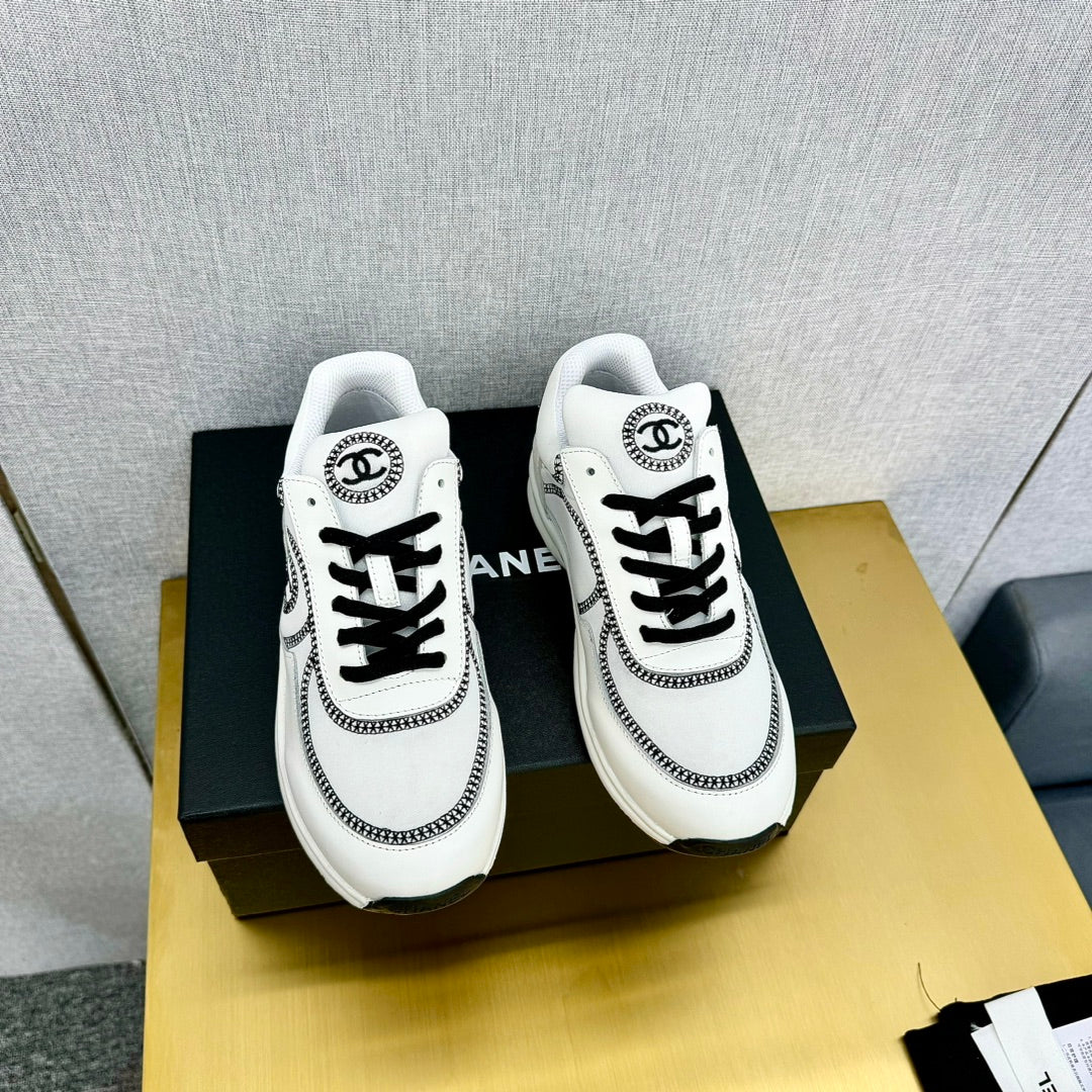Couple style fashionable classic versatile casual sneakers 1024071121