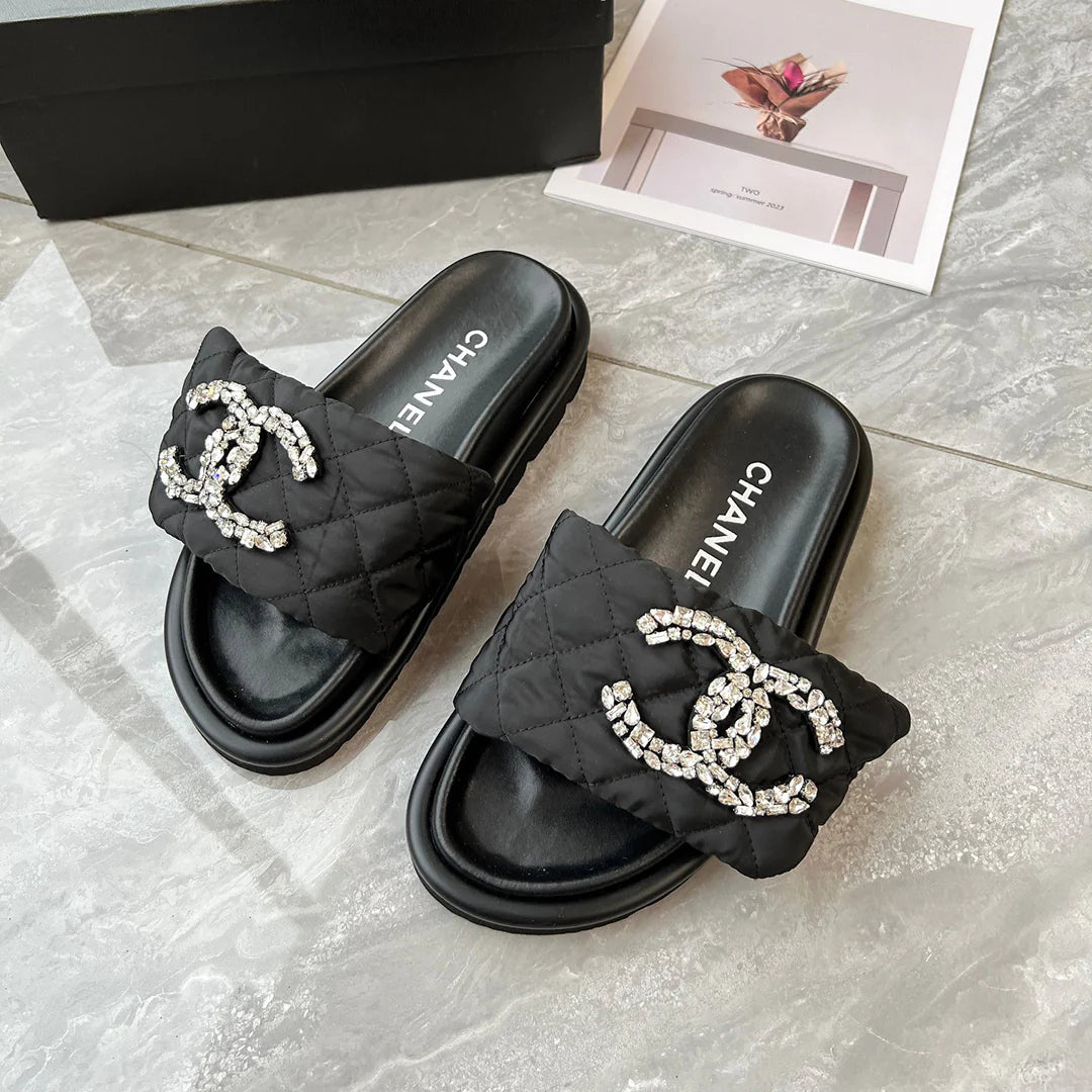 Fashion and versatile casual sandals 1024043014