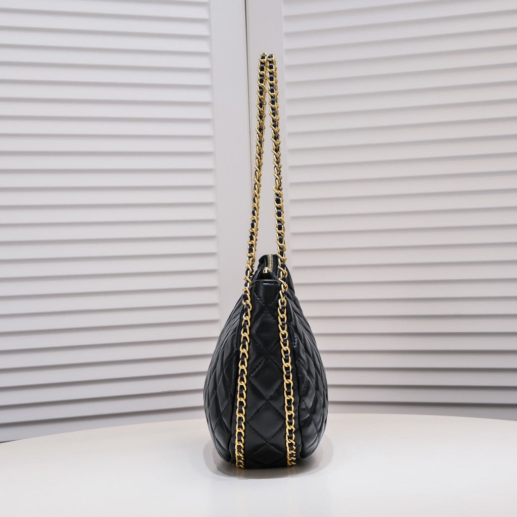 trendy wrist bag XC0823080402