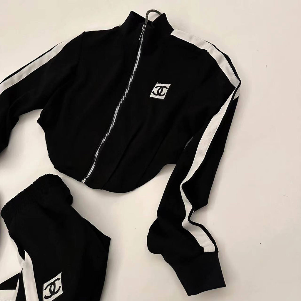 Fashionable sports waist-exposed sexy suit XC1823090603