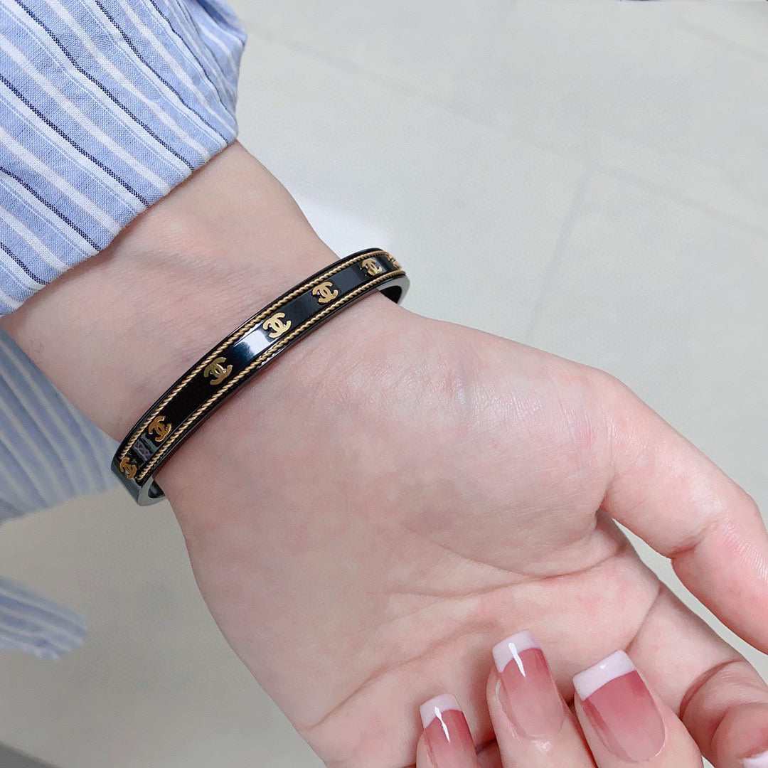 CHL New Fashion Bracelet M072606005