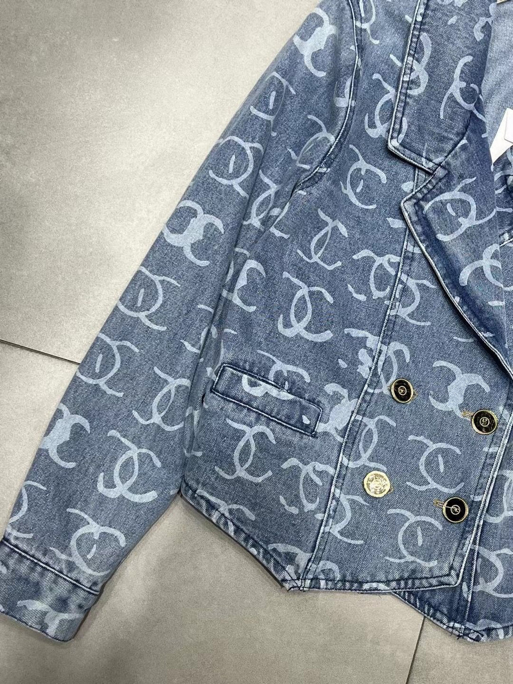 New High Set Denim Jacket Jacquard Denim Jacket 1024031114
