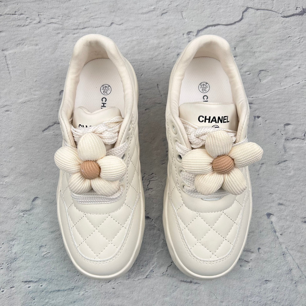 Chane1 Fashion Flower Rubber Sole Sneakers 0724031201
