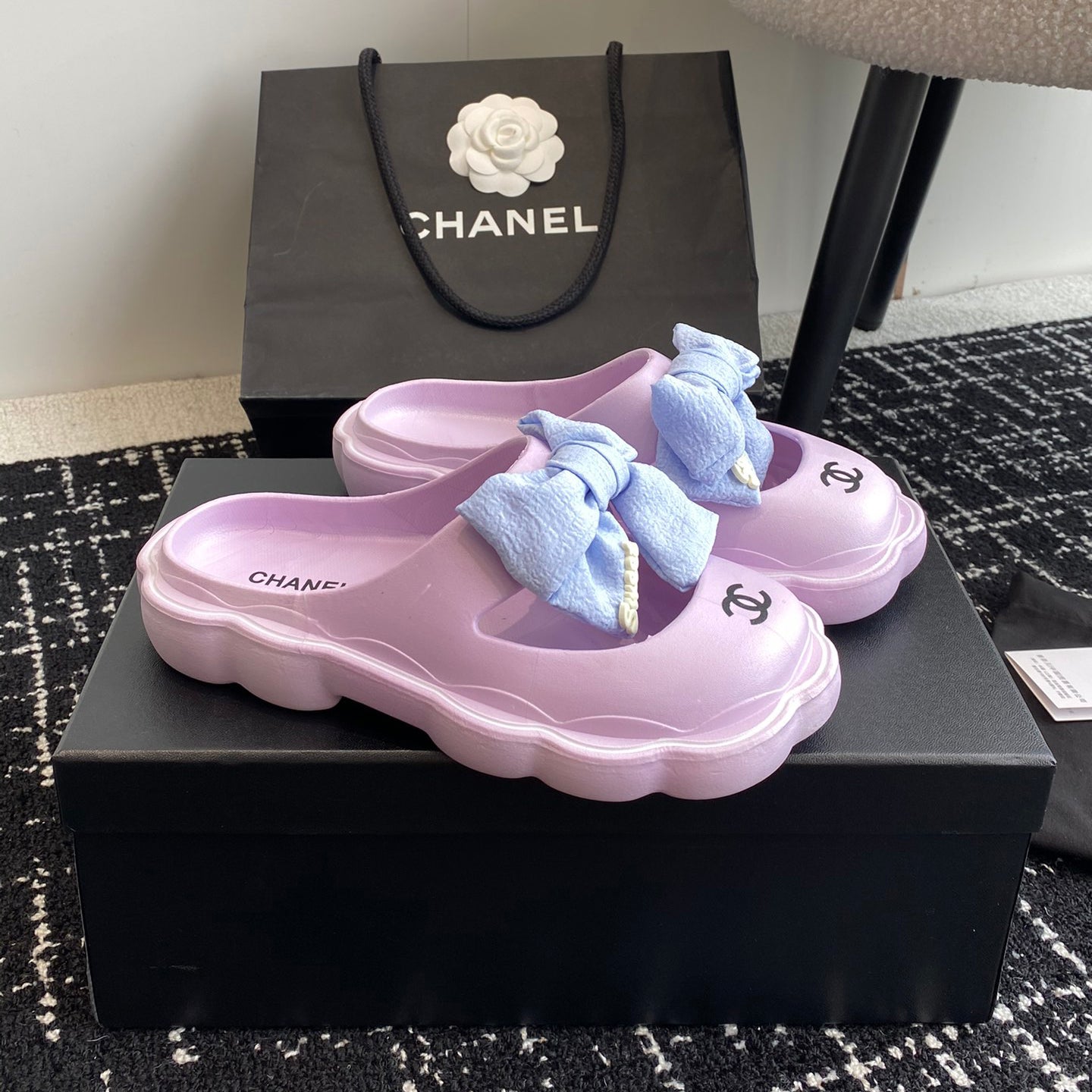 23 New Bowknot Muffin Slippers XC1823081605