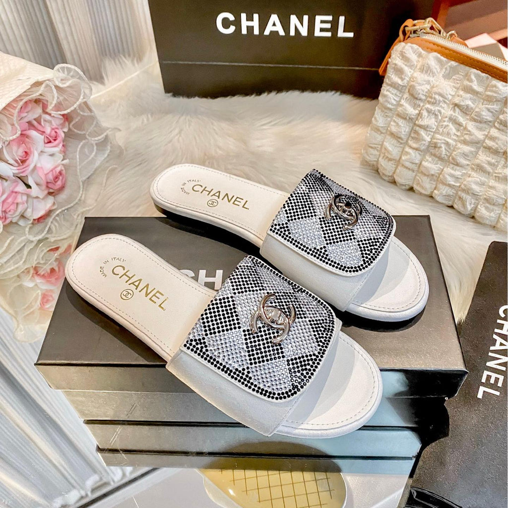26SS New Women's Slippers 0726031302