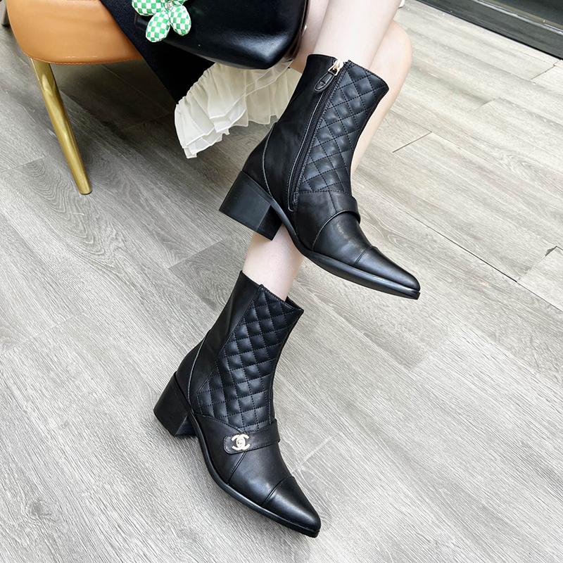 New Fashion Classic Line Cowhide Short Boots 1023121405