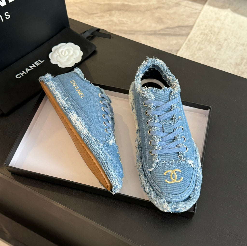 Luxury Fashion Embroidered Tassel Casual Shoes Canvas Shoes 0725020803