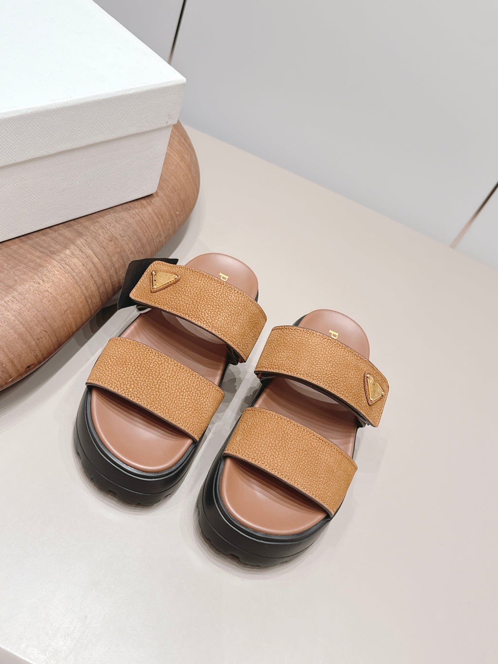 Women's fashionable casual sandals 0726051905