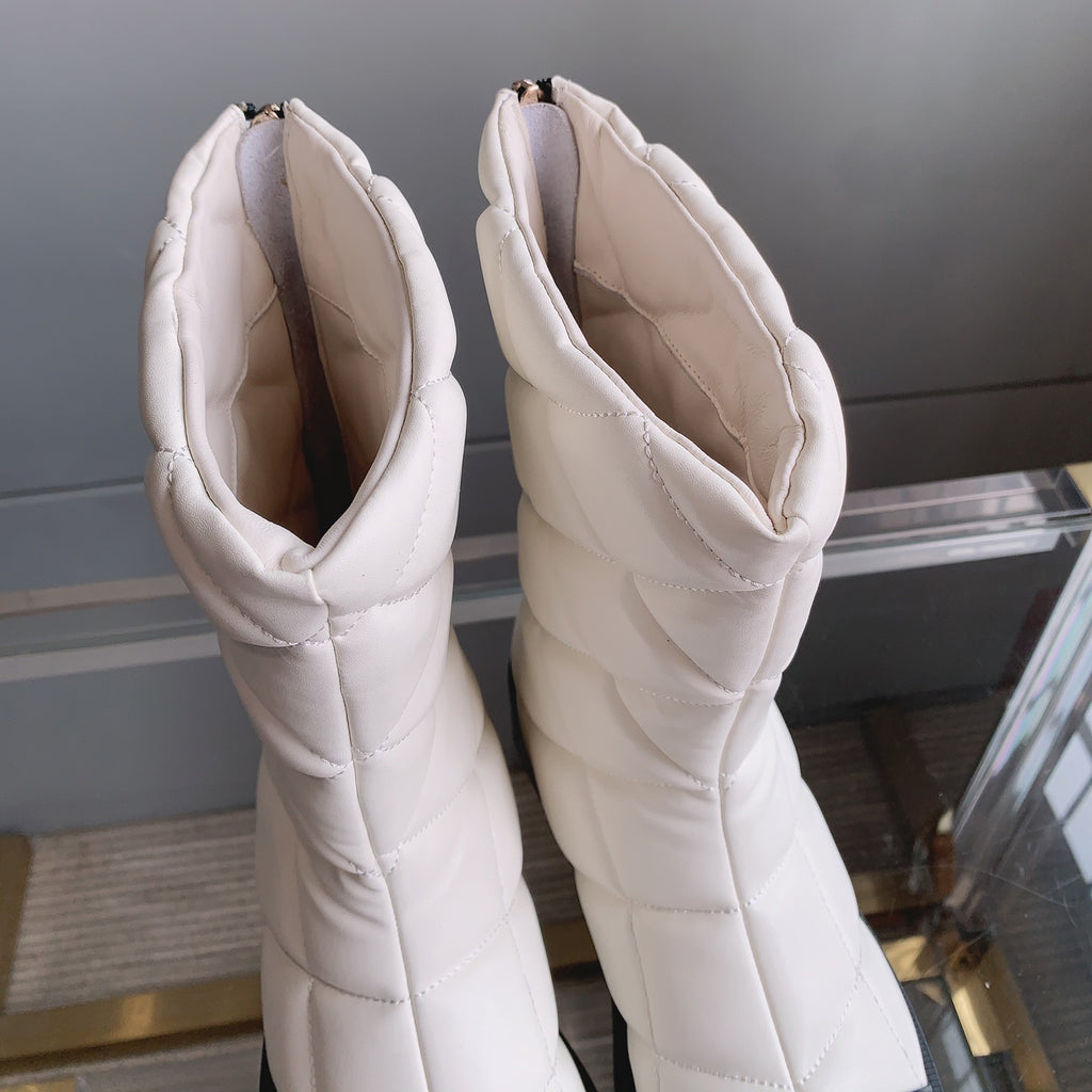 Classic and versatile rhombus short boots 1824061006