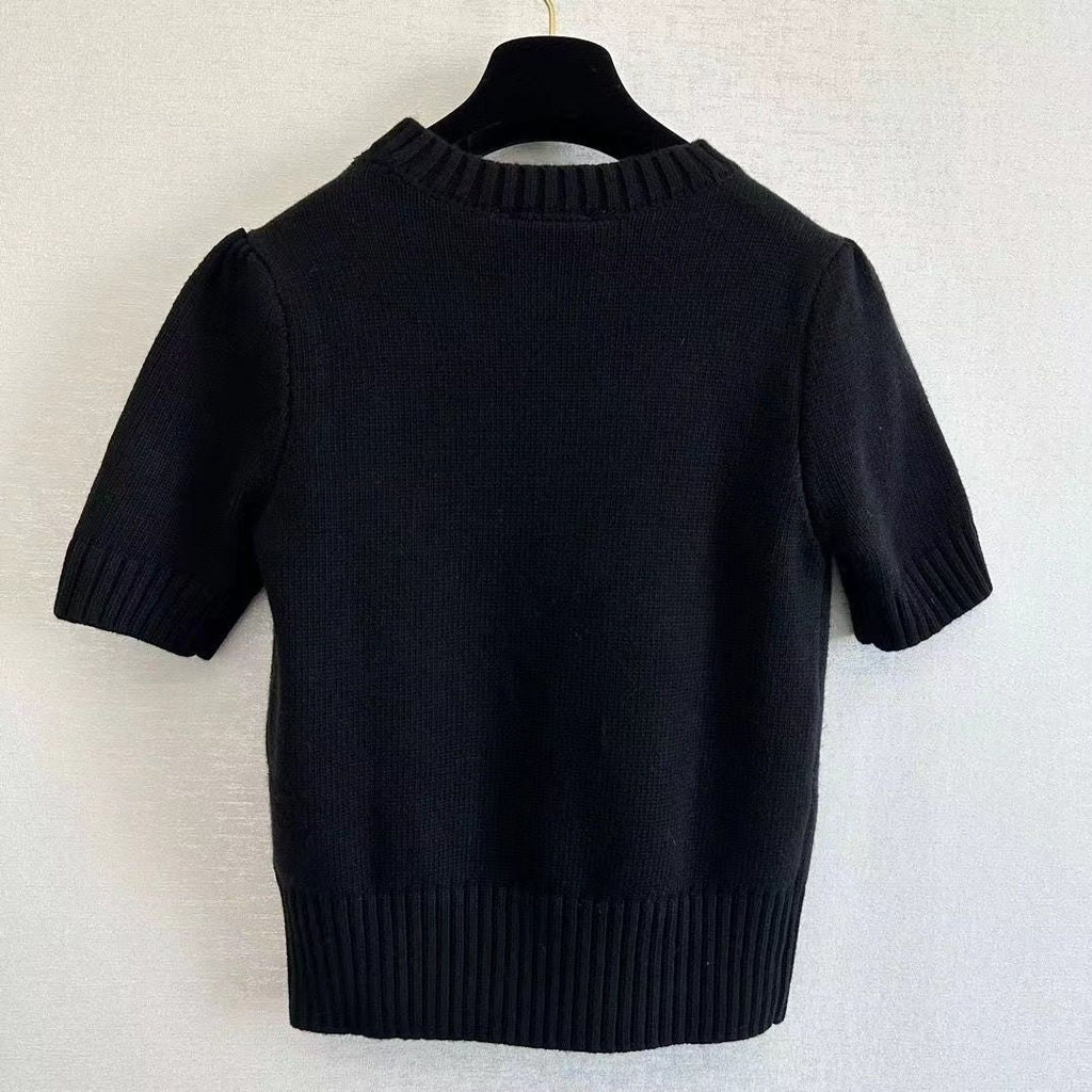 New casual and fashionable knitwear short sleeved T-shirt 1024022611
