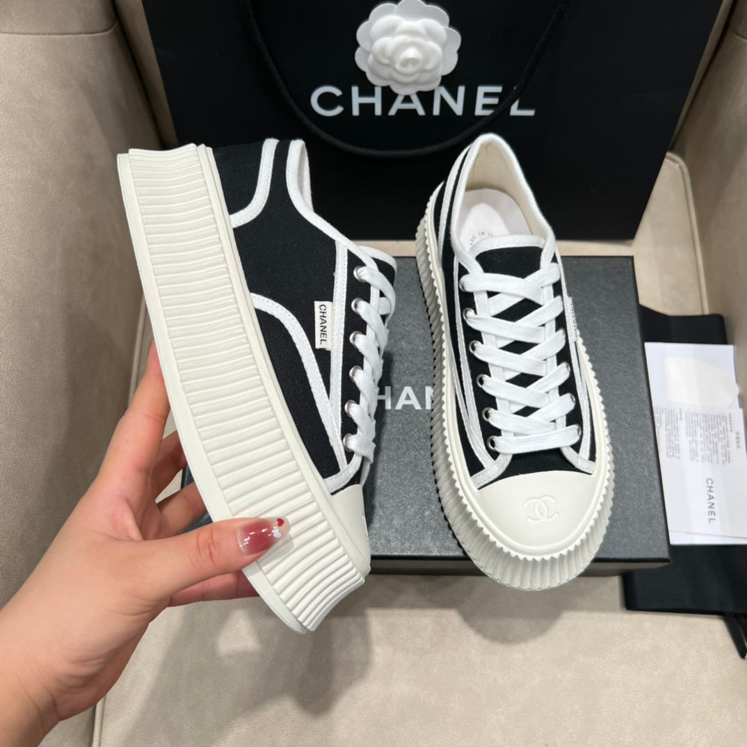 Vintage 2024 Autumn and Winter New Style Canvas Thick-soled Sneakers 1824071604