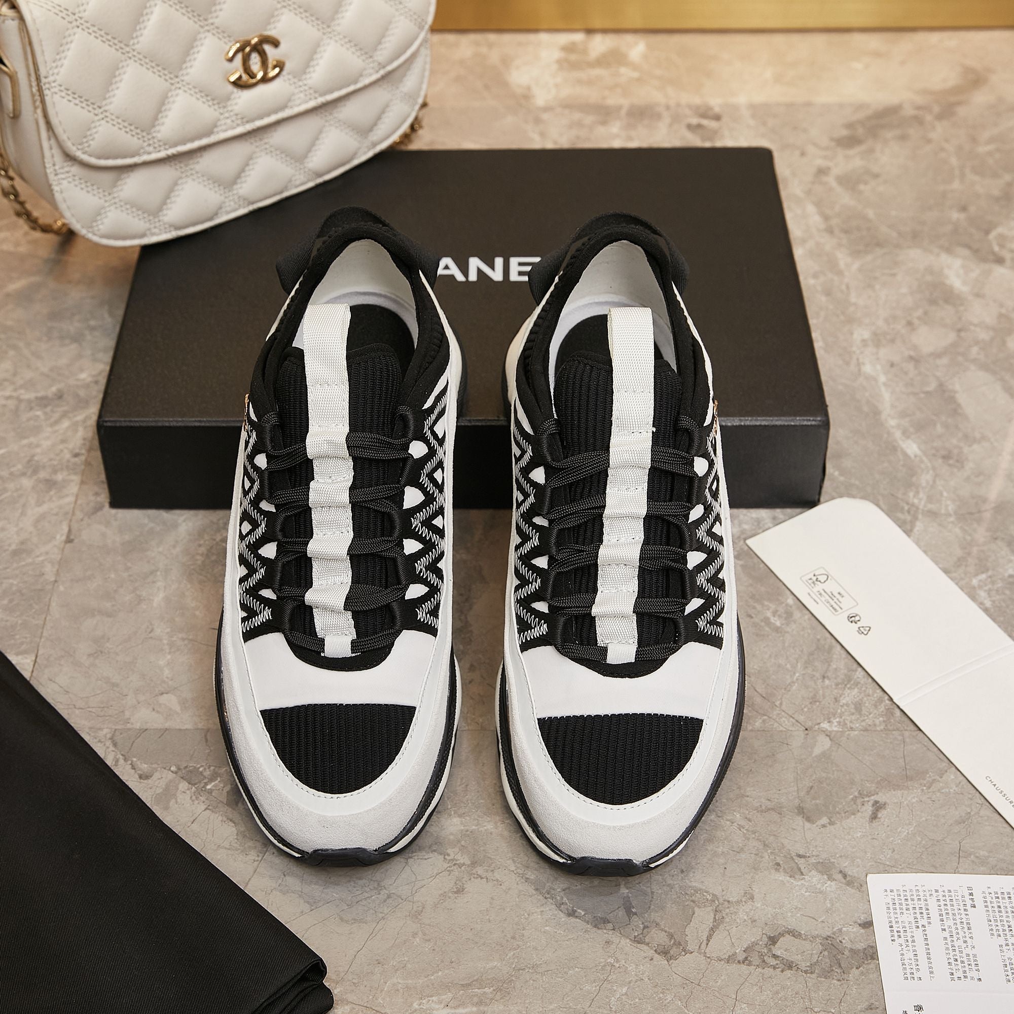 25ss new luxury fashion sports shoes 0725011401