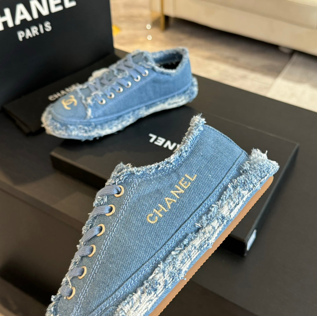 Luxury Fashion Embroidered Tassel Casual Shoes Canvas Shoes 0725020803