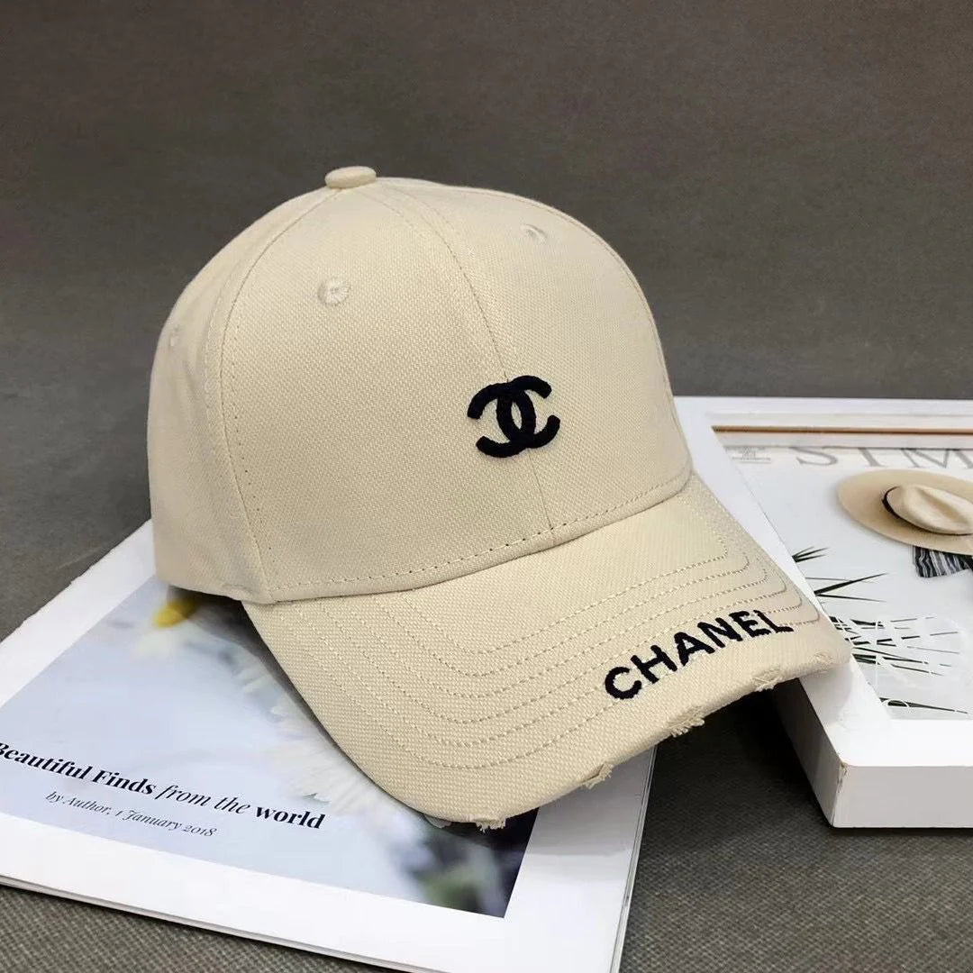 Small Fragrant Letter Embroidered Baseball Cap PD05202413104