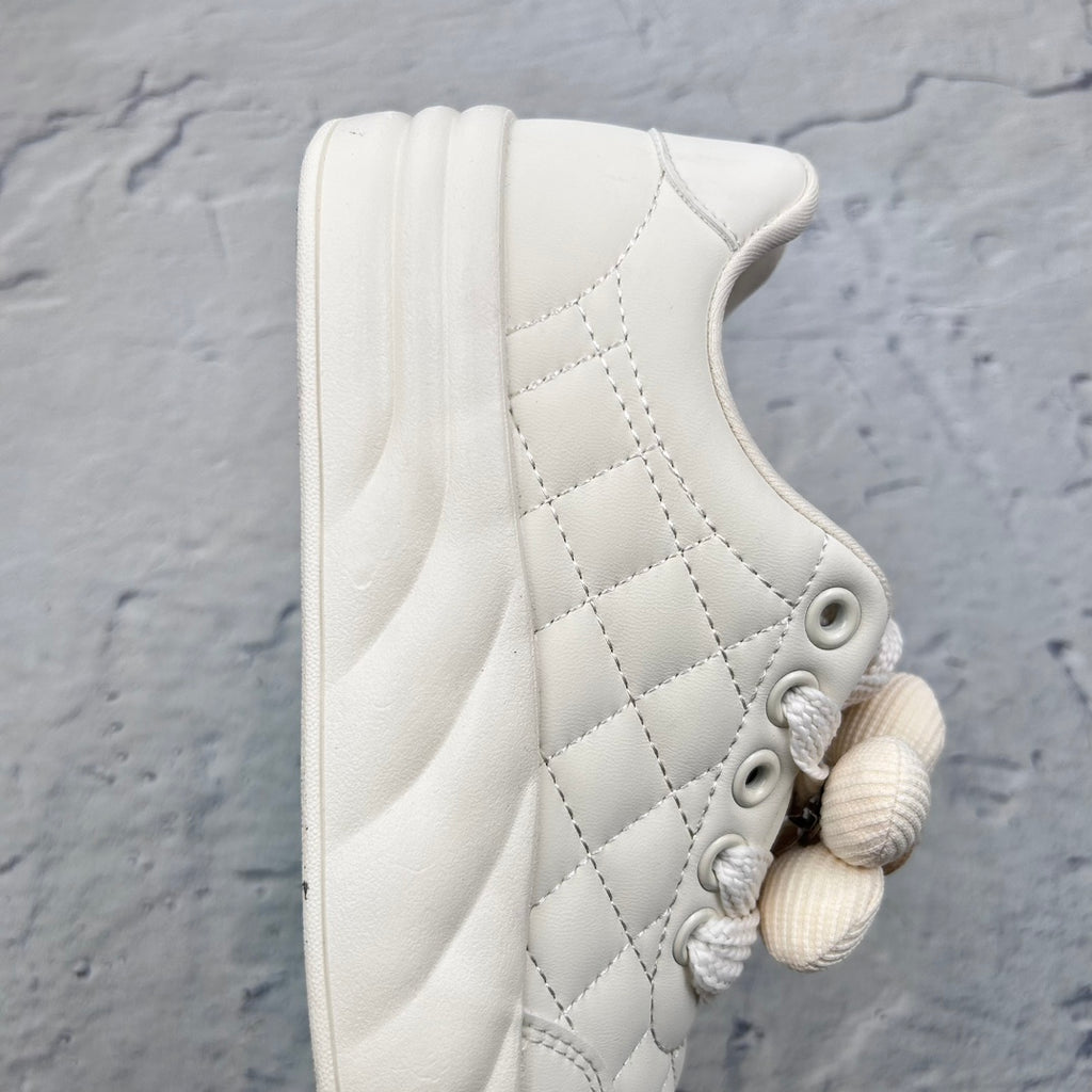 Chane1 Fashion Flower Rubber Sole Sneakers 0724031201