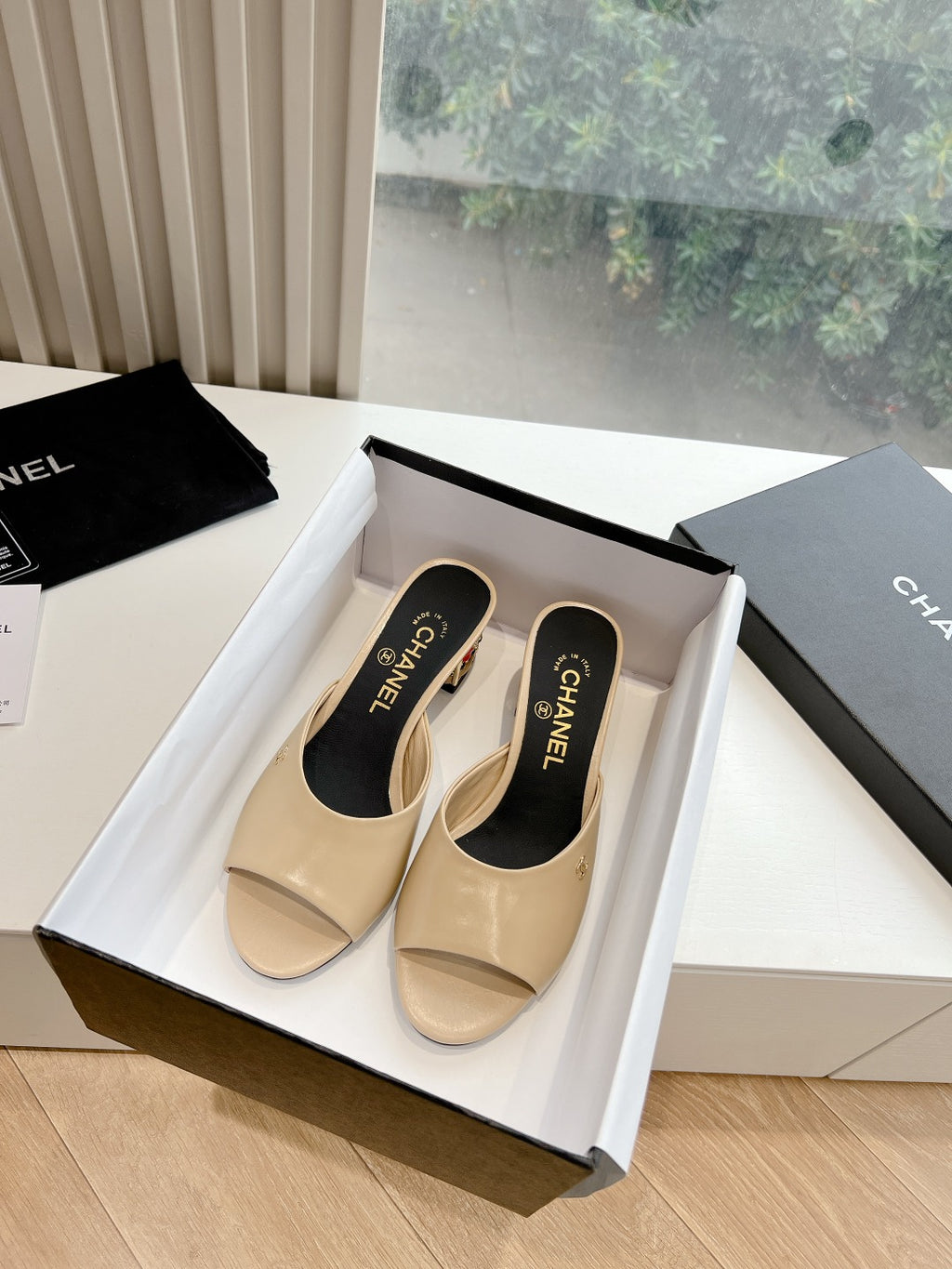 Chane1 top fashion classic short heel slippers 0724030822