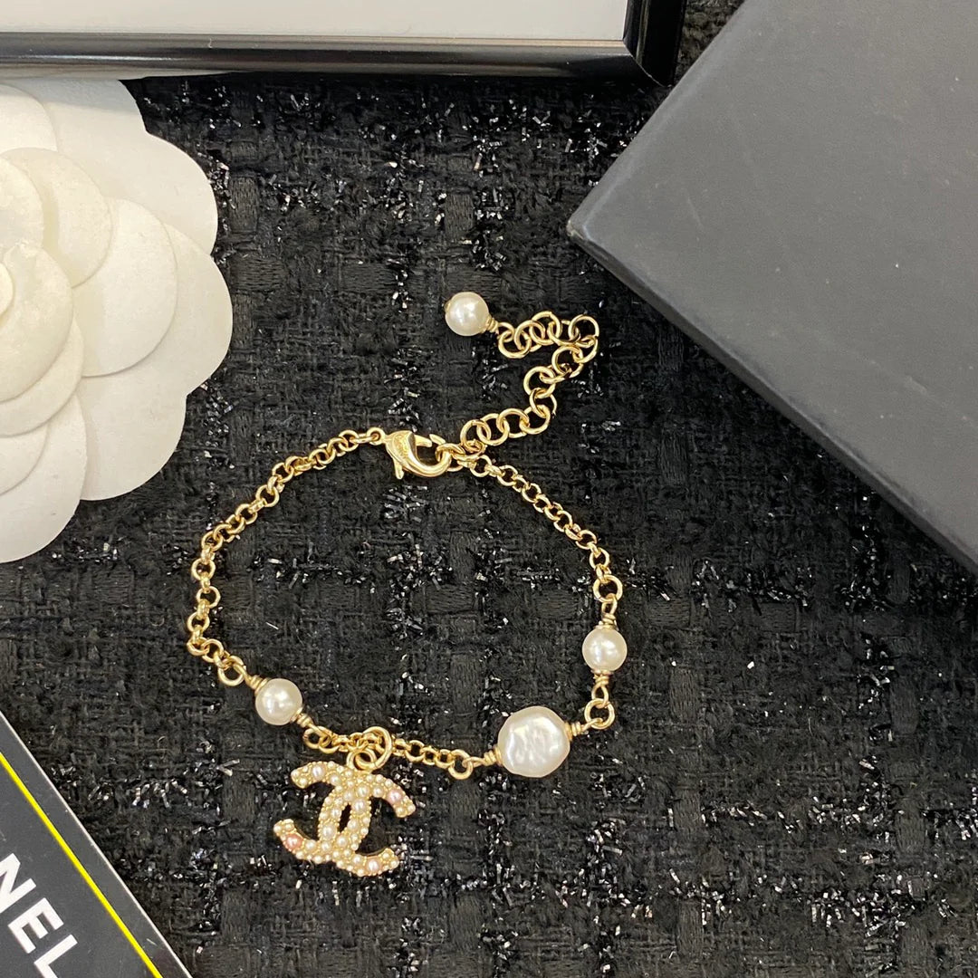New fashion versatile bracelet 1024040901
