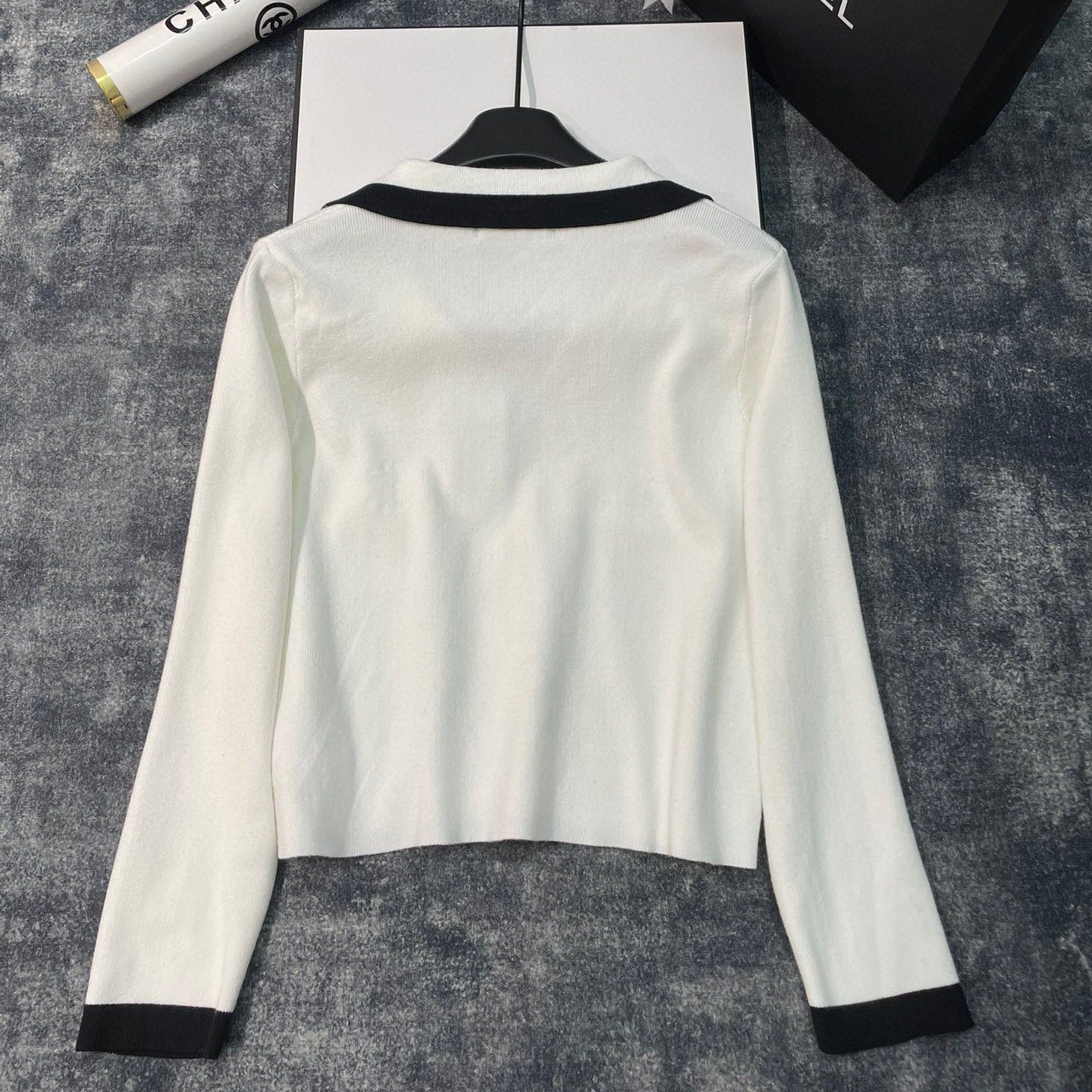 fashionable knitted sweater XC0723112001