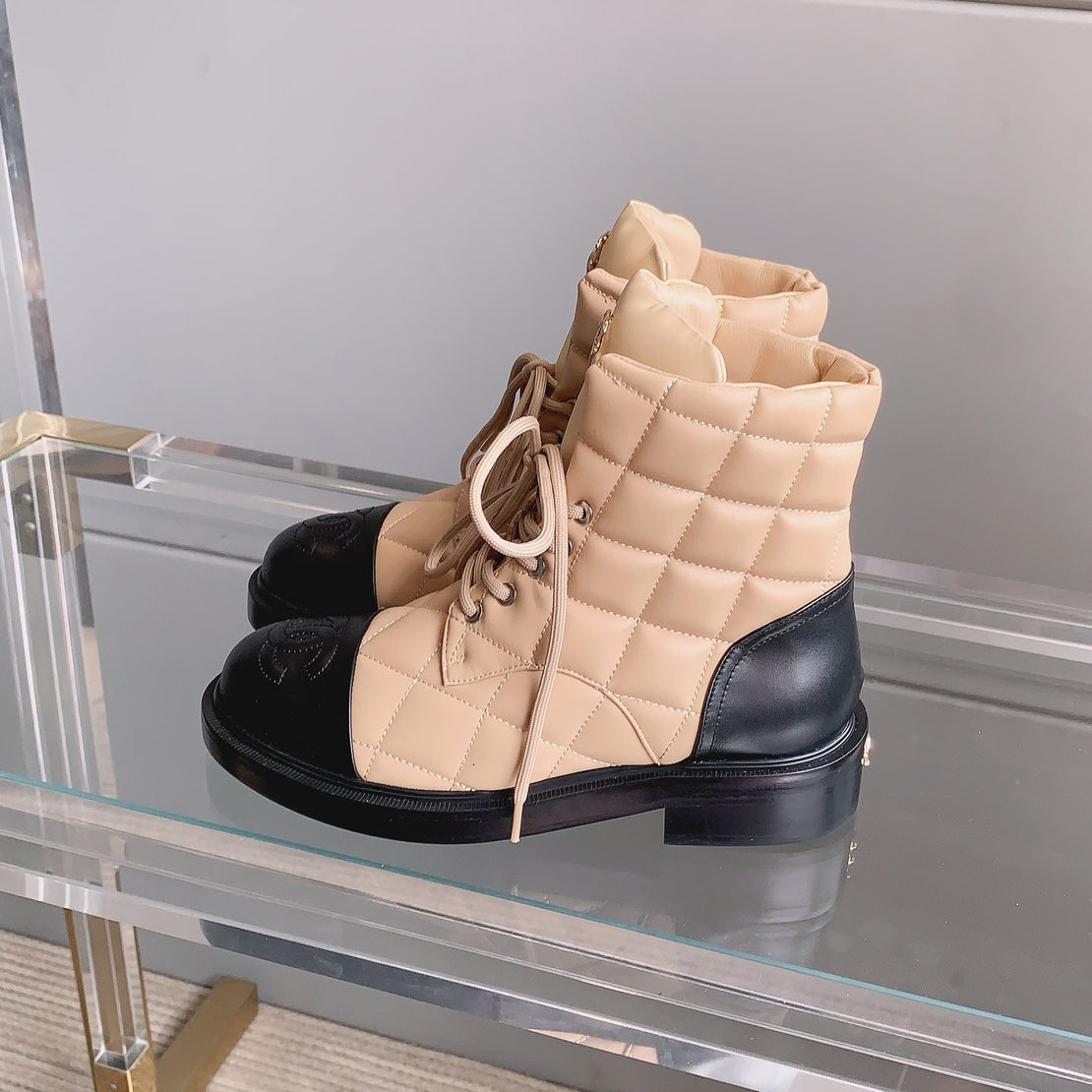 Classic and versatile rhombus short boots 1824061005