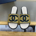 Luxurious new shoes sandals 1024052417