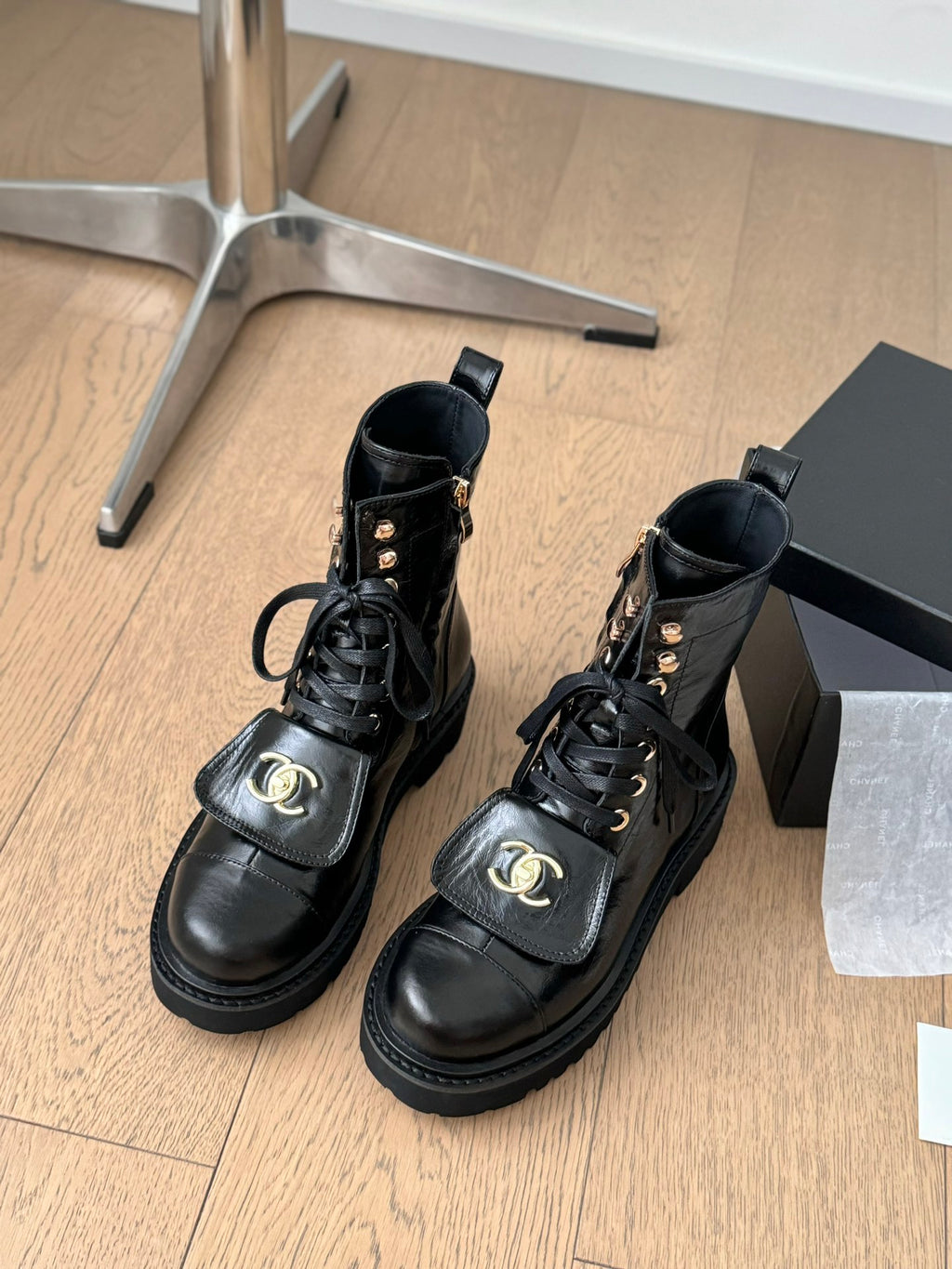 fashion 24B new schoolbag buckle short boots 0724102319