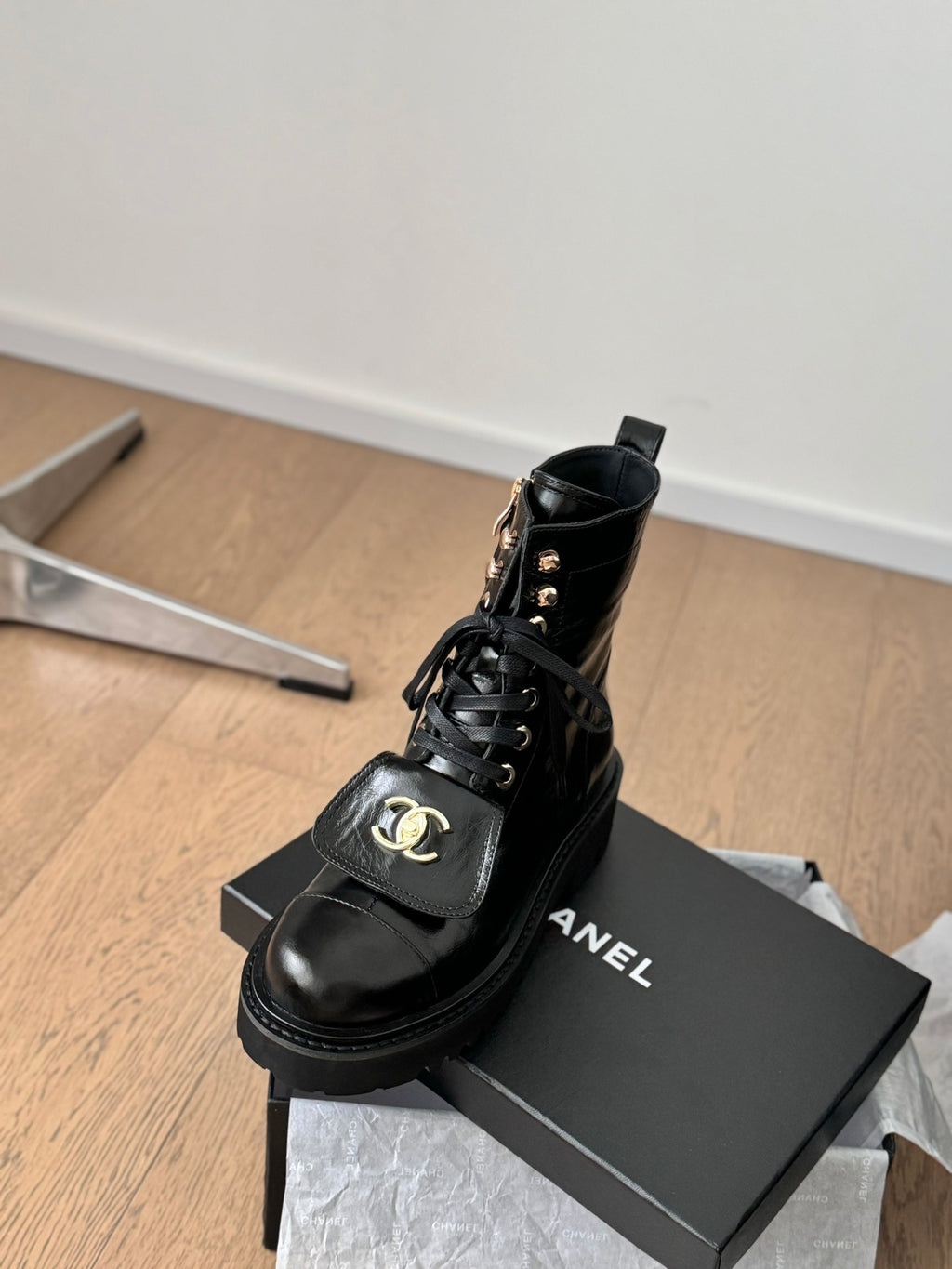 fashion 24B new schoolbag buckle short boots 0724102319