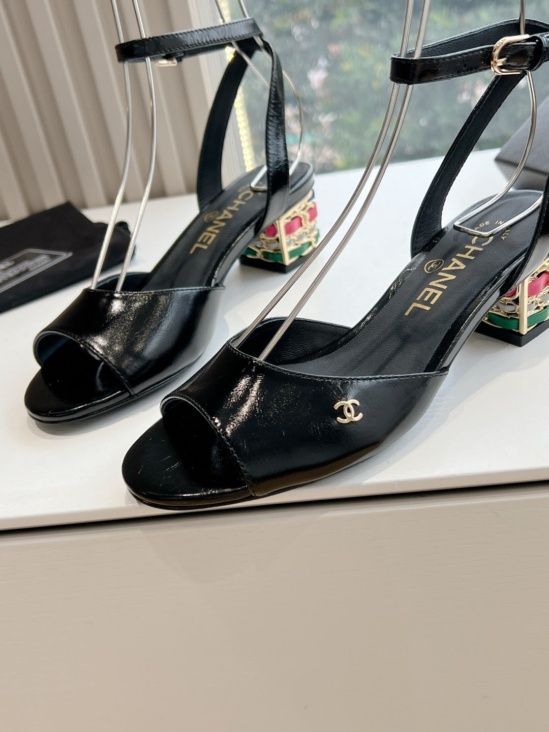Chane1 top fashion classic low heel sandals 0724030824