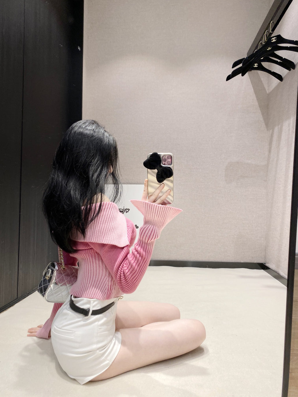 Off-the-shoulder Knit Sweater 0724082811