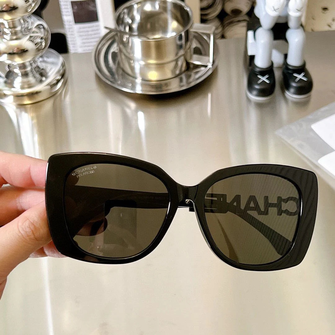 Black Frame Plain UV Protection SunglassesPD05202411904