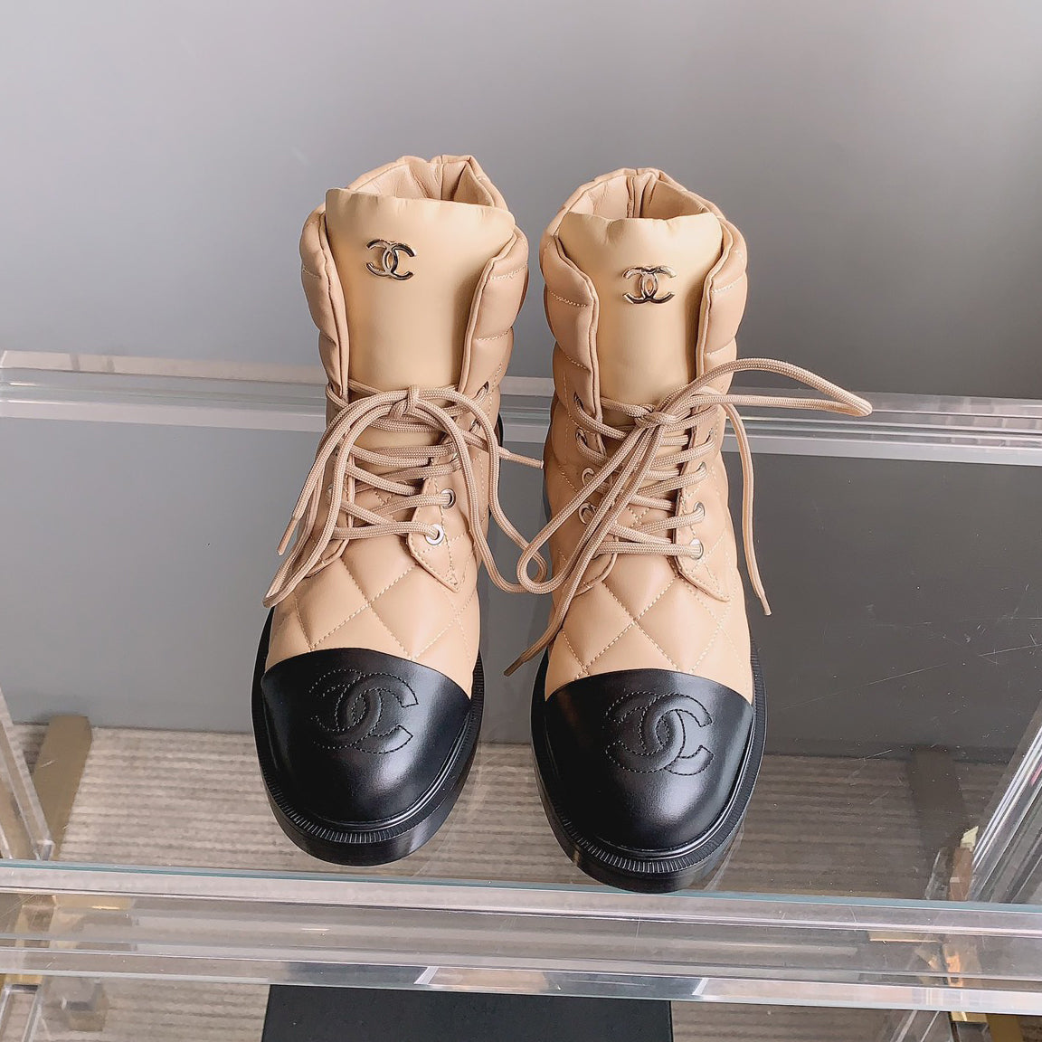 Classic and versatile rhombus short boots 1824061005