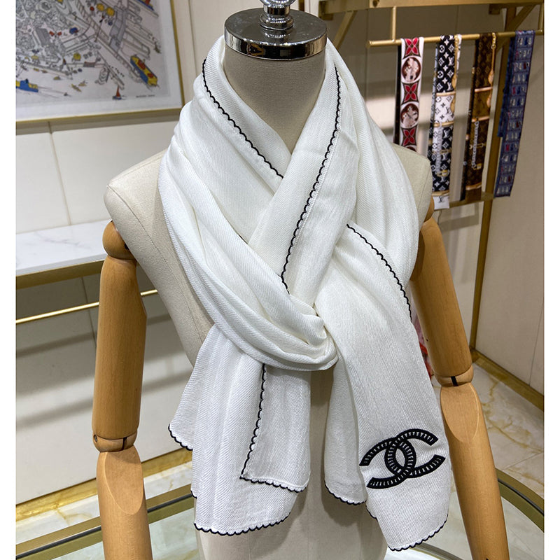 Classic and fashion cashmere knitted long scarf XC1023111606