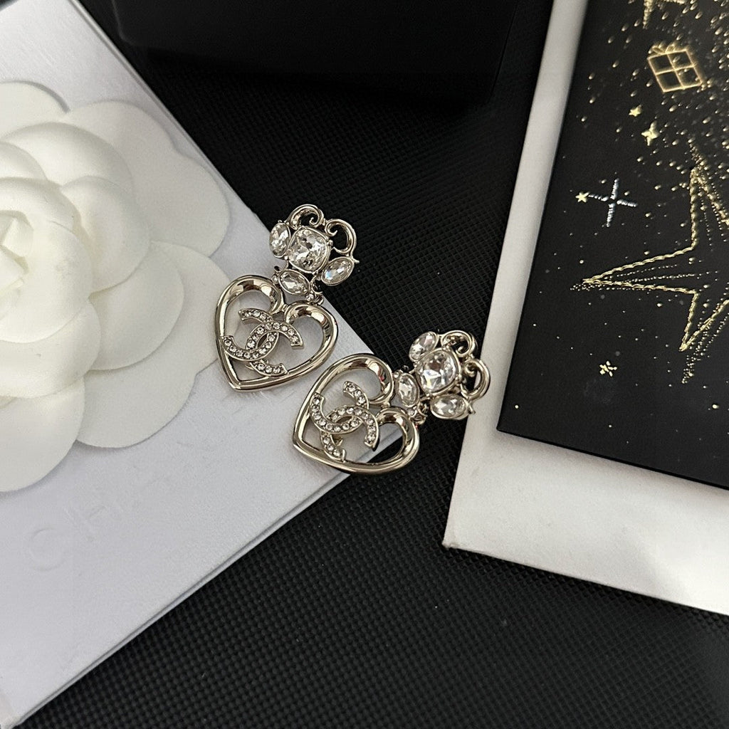 Trendy earrings XC0823072408