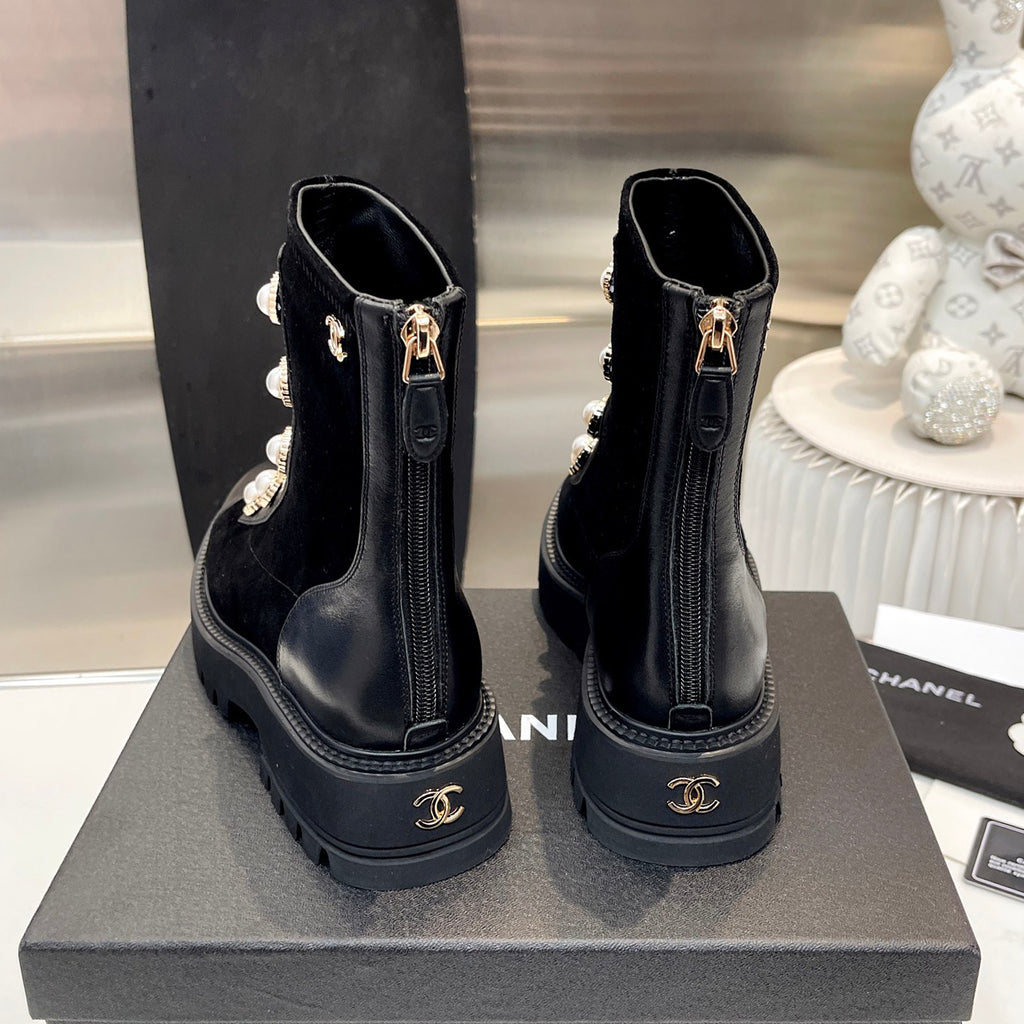 Pearl metal buckle boots XC1823100501