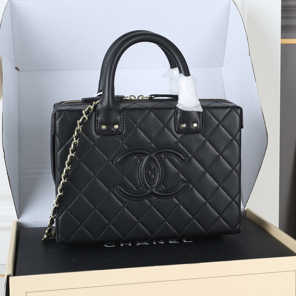 Retro Chain Bag Diamond Pattern Handle Cosmetic Bag Cosmetic Case 0725021301