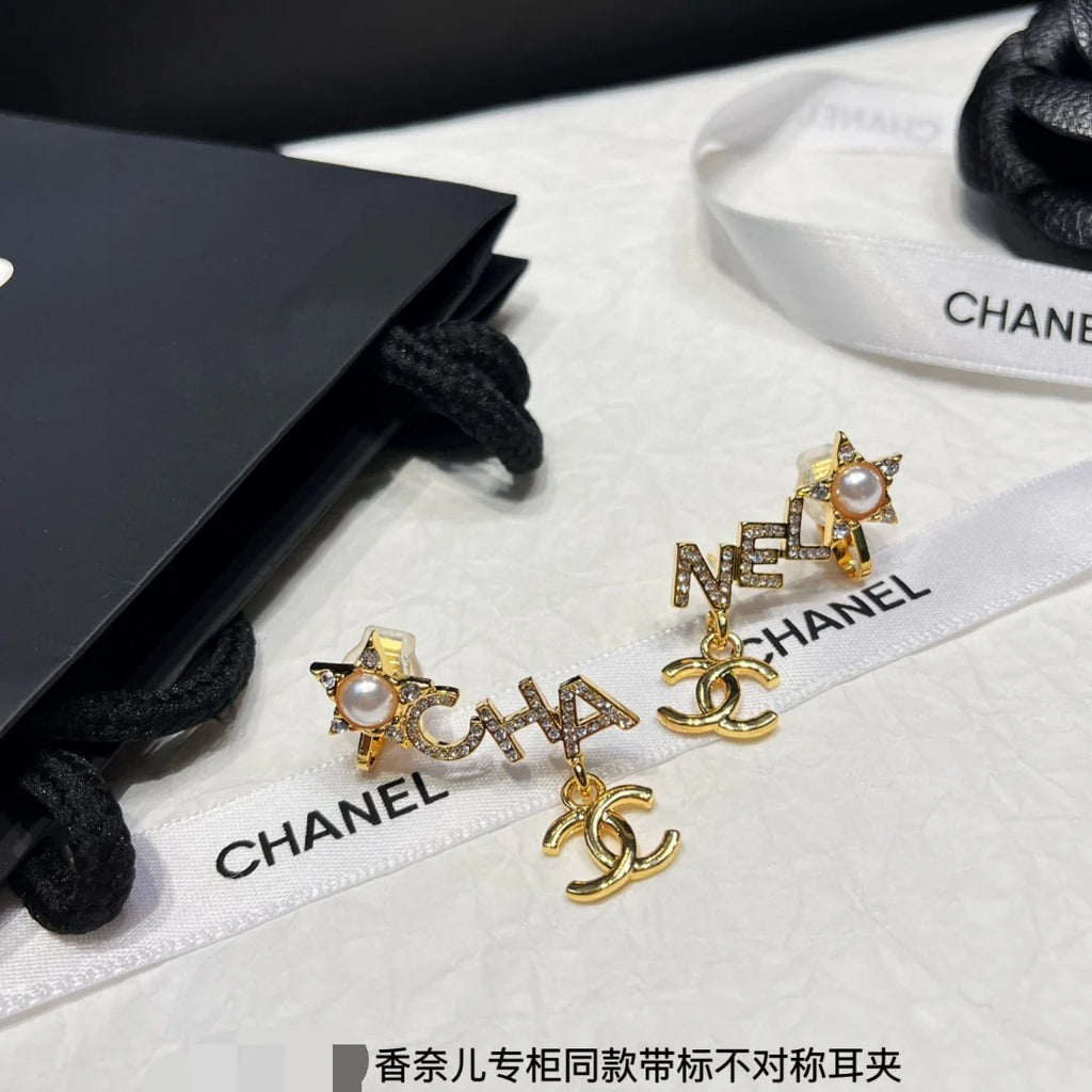 New fashion classic earrings 1024040905