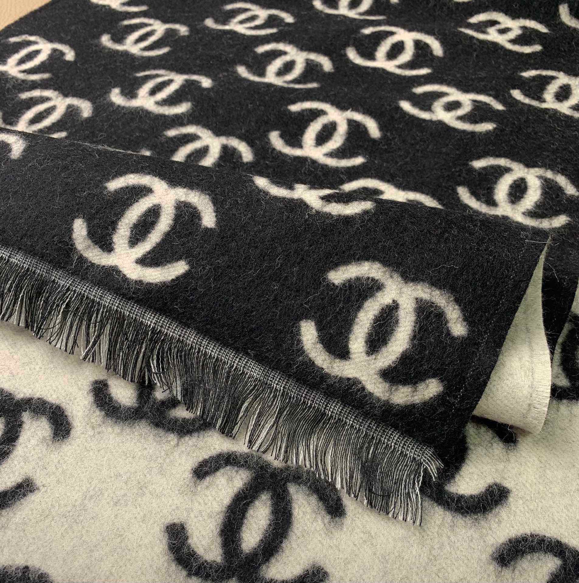 cashmere fashion embroidery knitted wool scarf shawl 0724090904