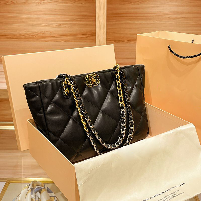 Large-capacity fashion all-match bag PD1023072815