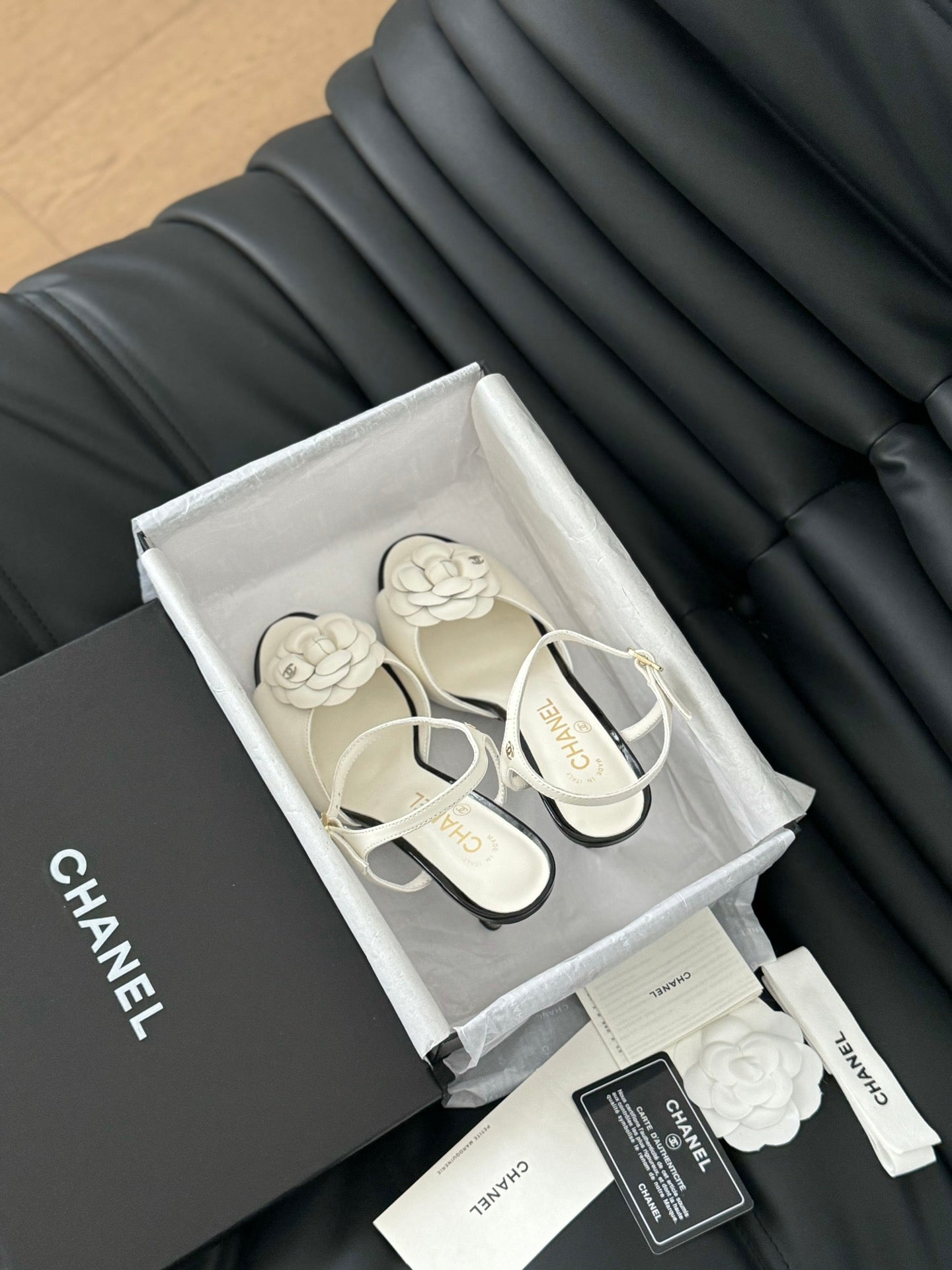 24ss camellia sandals 0724042707