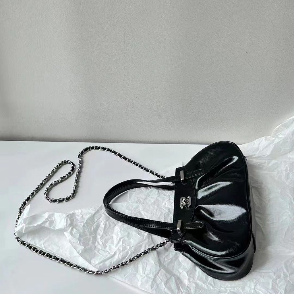 Fashion new commuter pleated cloud bag PD1023080122