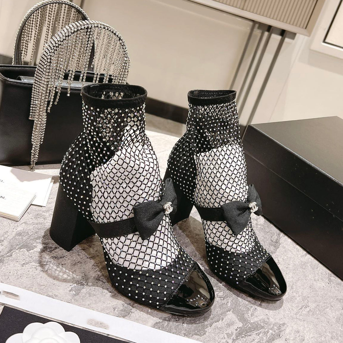 23 New Explosive Diamond Mesh High Heels