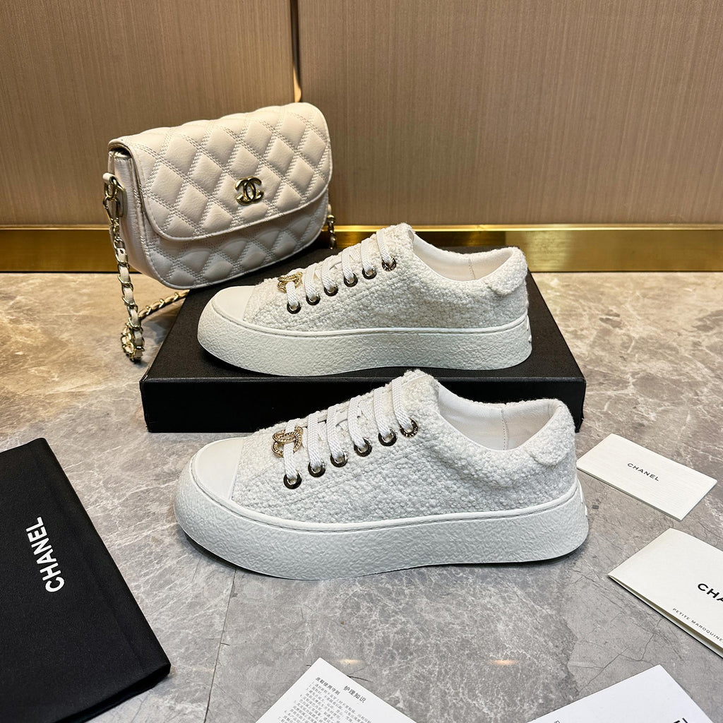 fashion casual low-top sports shoes 0725021004