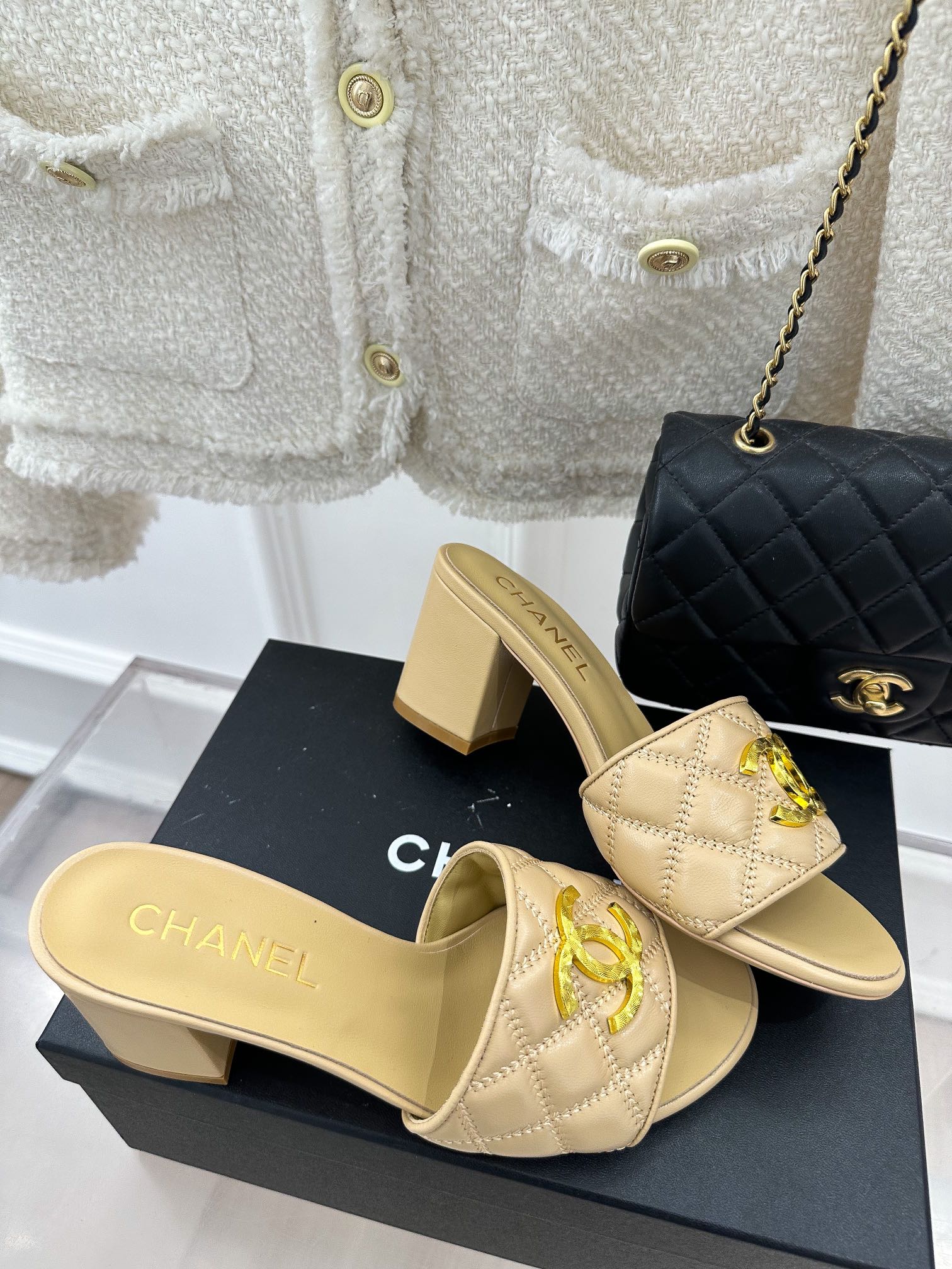 CN low heel slippers XC0723083004