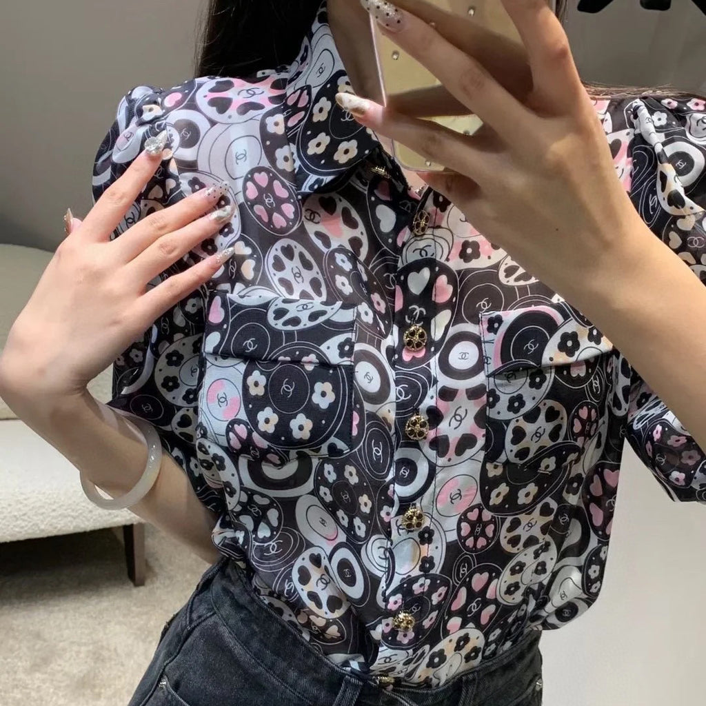 24 Printed shirt suit and skirt 1824042901