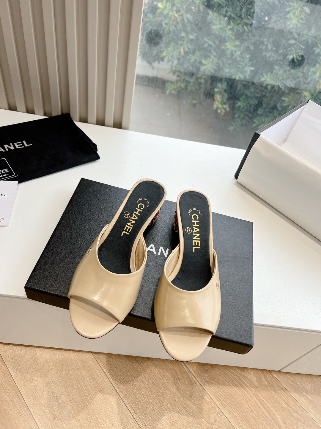 Chane1 top fashion classic short heel slippers 0724030822