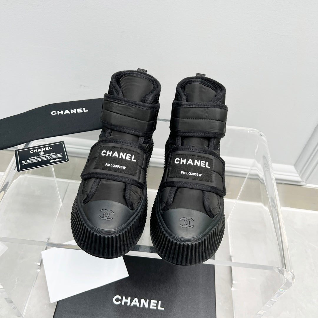 casual sports style bread shoes 0724110506