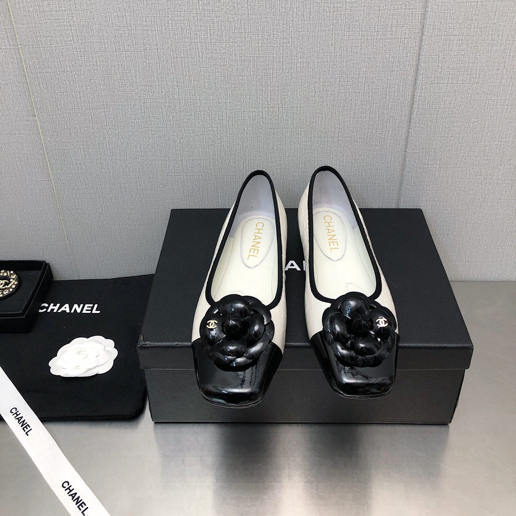 -flat slip-on sandals XC07062910